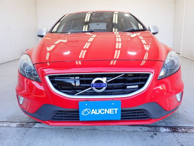 Volvo V40 2015-03 28079-5