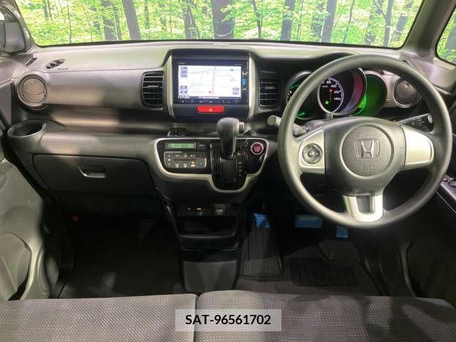 Honda N BOX 2016-02 333827-1