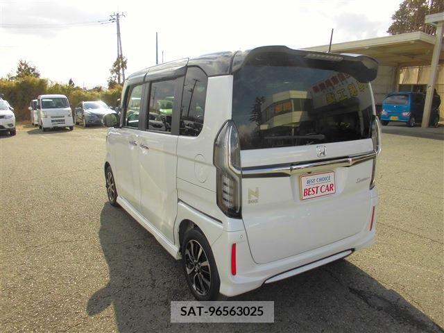 Honda N BOX CUSTOM 2020-03 222949-4