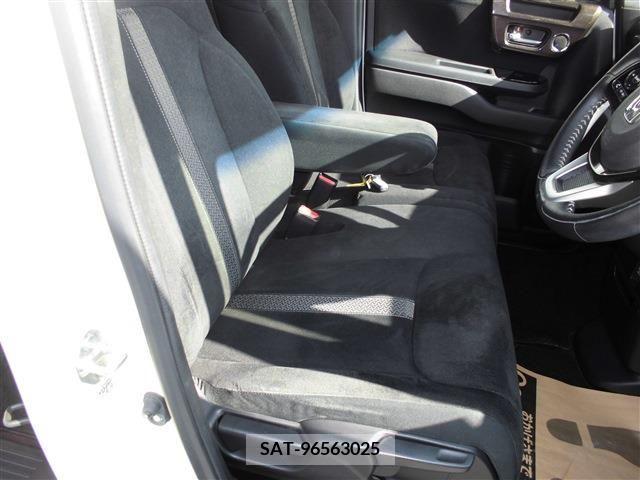 Honda N BOX CUSTOM 2020-03 222949-7