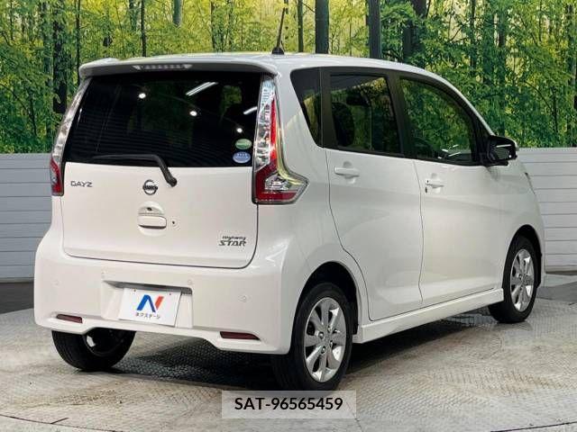 Nissan DAYZ 2019-01 323460-17