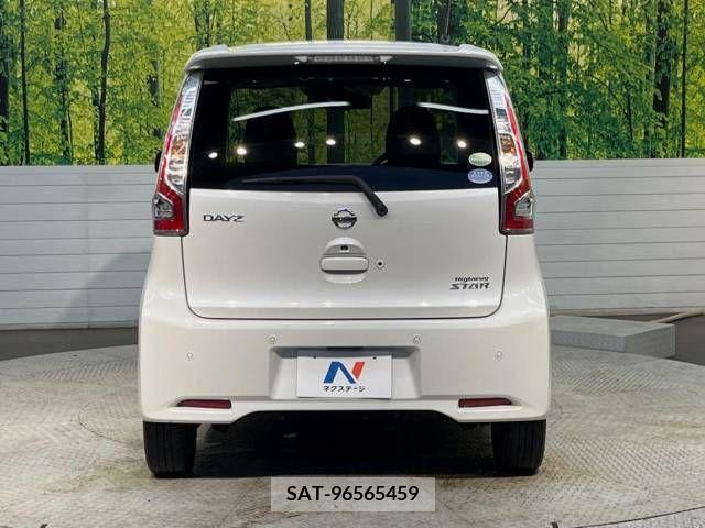 Nissan DAYZ 2019-01 323460-15