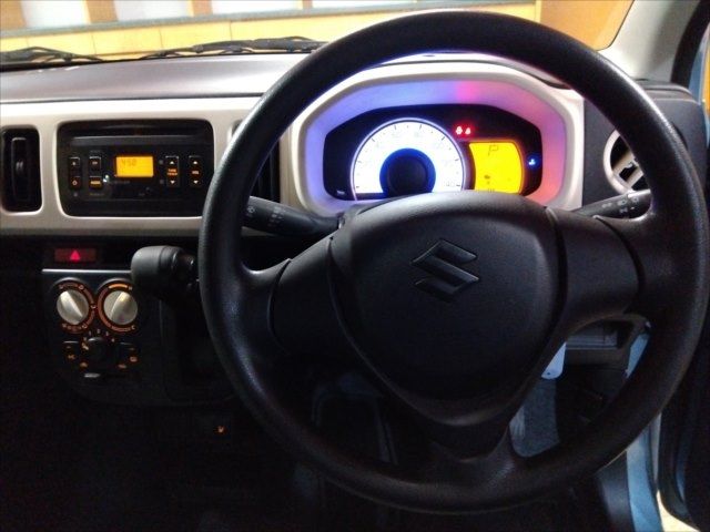 Suzuki ALTO 2015-01 29028-2