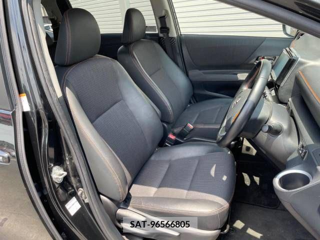 Toyota SIENTA 2018-07 352894-8