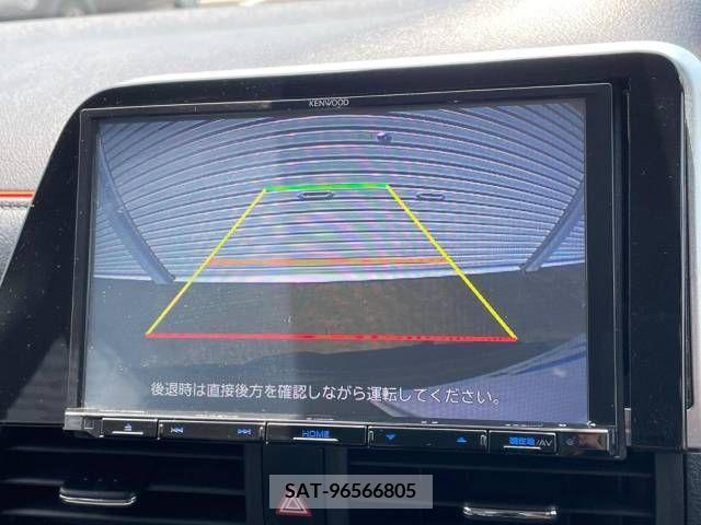 Toyota SIENTA 2018-07 352894-5