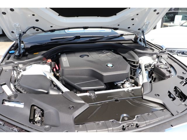 Bmw 5 SERIES 2021-07 189807-27