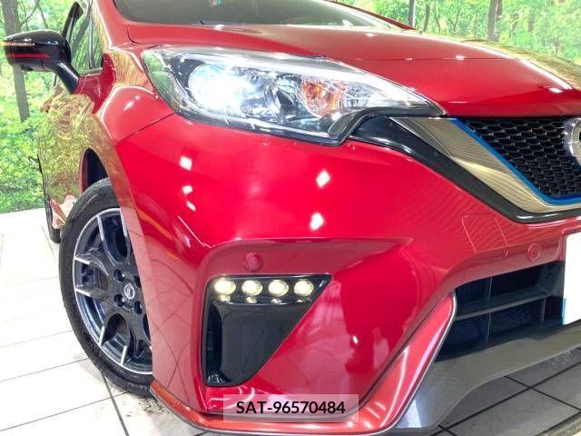Nissan NOTE 2017-02 255859-11