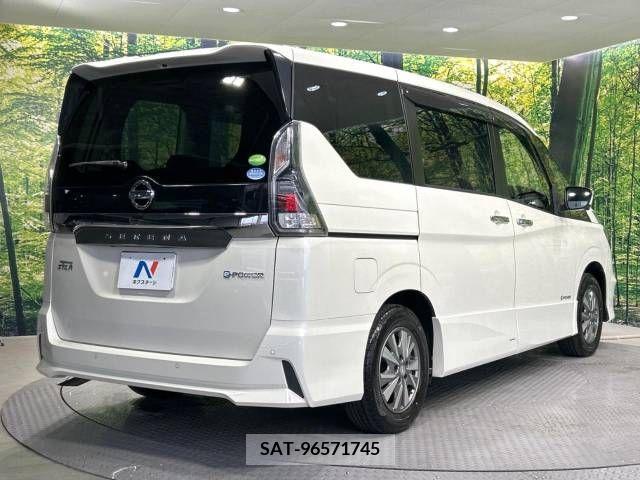 Nissan SERENA 2018-03 393878-18