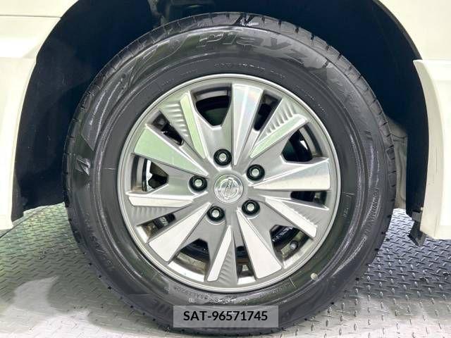 Nissan SERENA 2018-03 393878-14