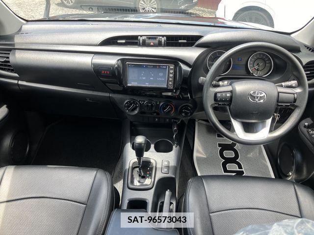 Toyota HILUX 2019-07 348833-9