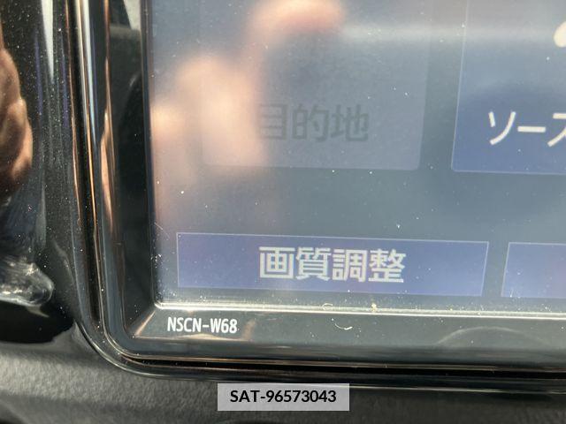 Toyota HILUX 2019-07 348833-18