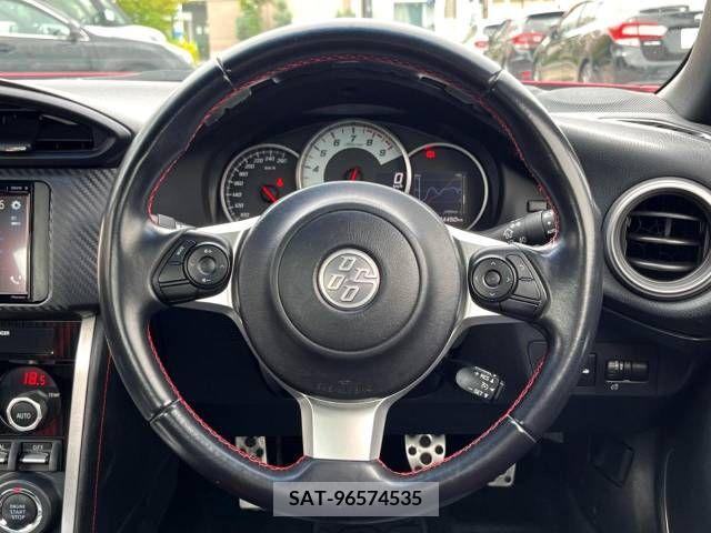 Toyota 86 2016-11 378605-11