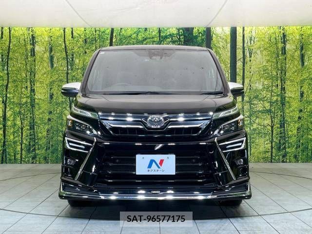 Toyota VOXY 2020-12 228752-15