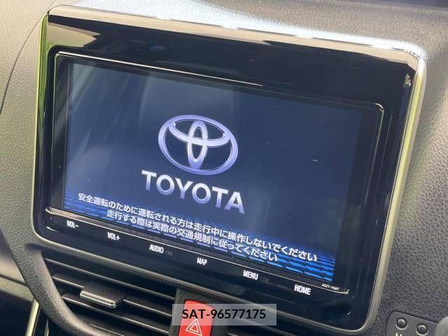 Toyota VOXY 2020-12 228752-5