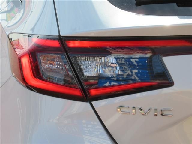 Honda CIVIC 2021-11 192423-26