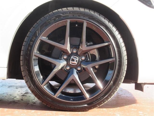 Honda CIVIC 2021-11 192423-7