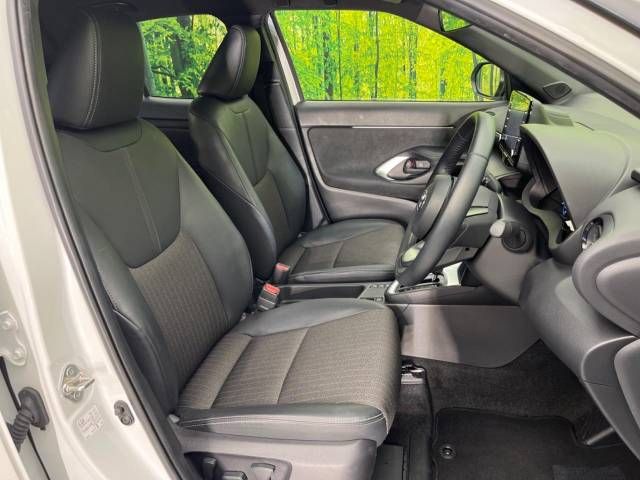 Toyota YARIS CROSS 2022-09 193852-8