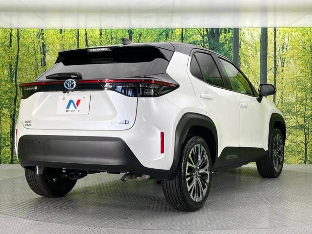 Toyota YARIS CROSS 2022-09 193852-17