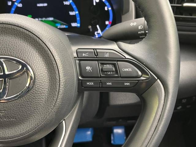 Toyota YARIS CROSS 2022-09 193852-6