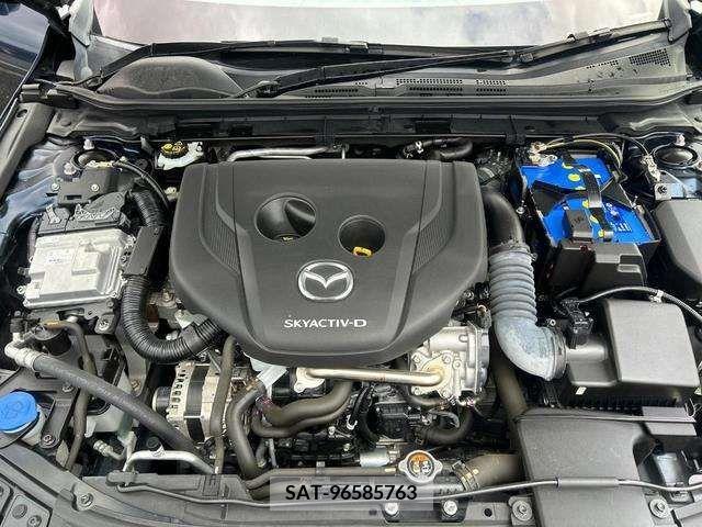 Mazda MAZDA3 2019-09 331123-9