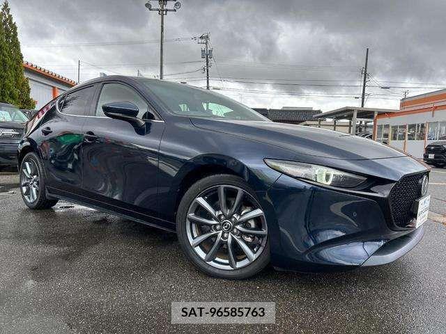 Mazda MAZDA3 2019-09 331123-3