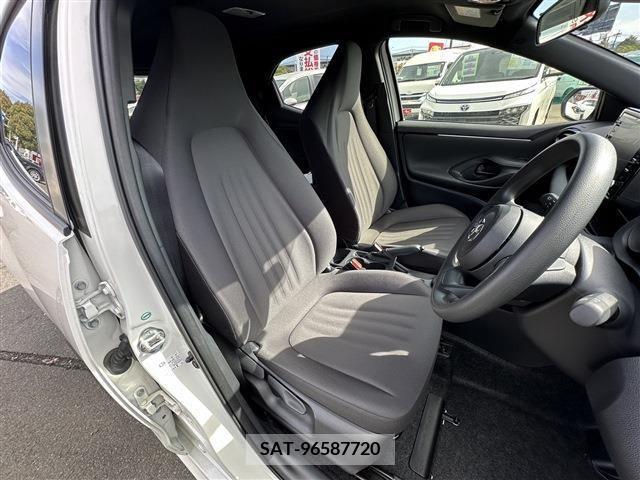 Toyota YARIS 2020-03 371919-16