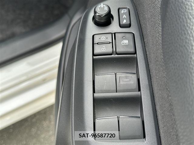 Toyota YARIS 2020-03 371919-15