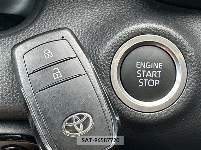 Toyota YARIS 2020-03 371919-14
