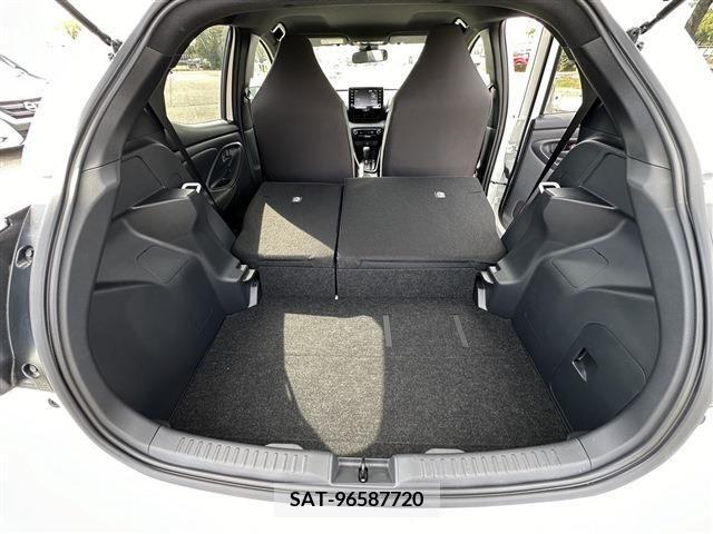 Toyota YARIS 2020-03 371919-20