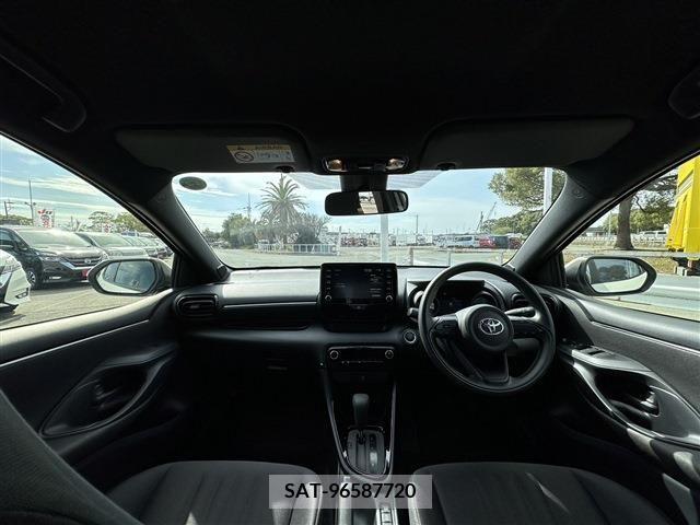 Toyota YARIS 2020-03 371919-18