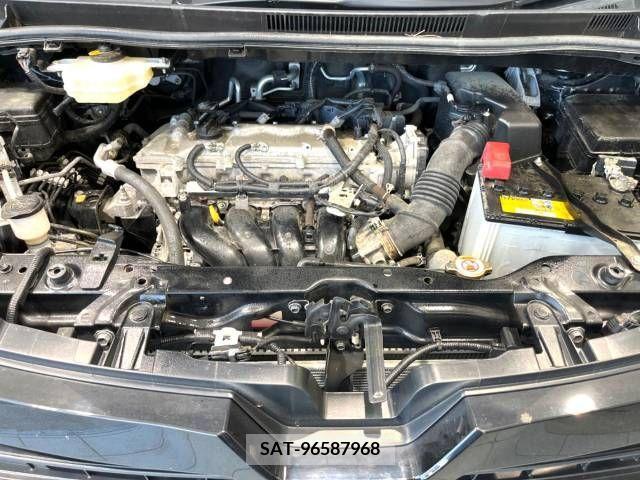 Toyota VOXY 2020-09 394978-18