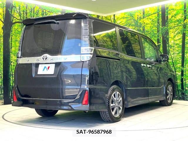 Toyota VOXY 2020-09 394978-17