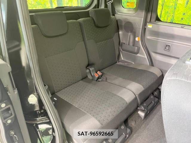 Toyota Pixis Mega 2018-04 393254-9