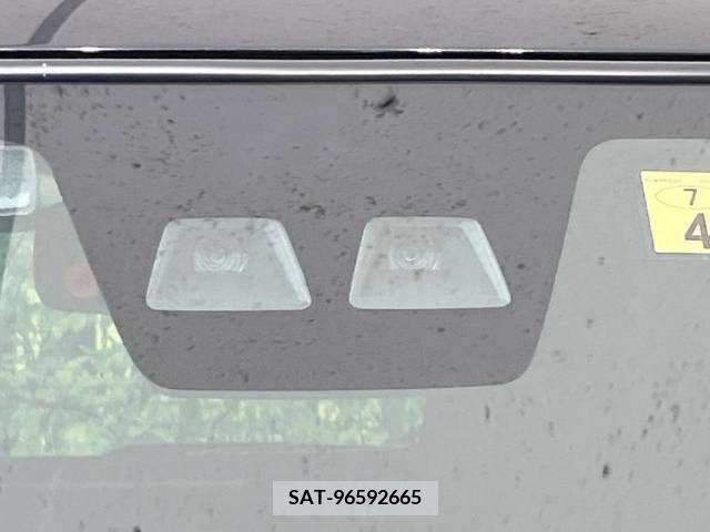Toyota Pixis Mega 2018-04 393254-2