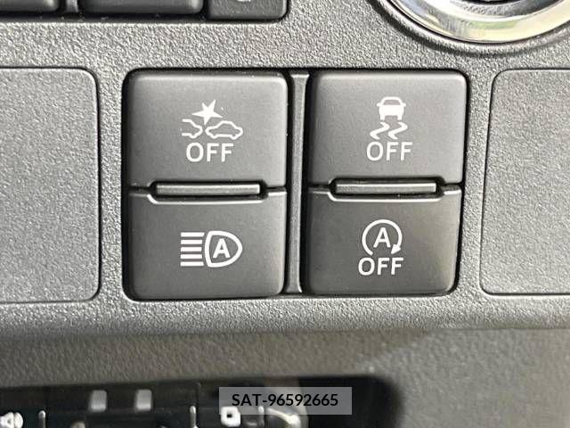 Toyota Pixis Mega 2018-04 393254-7