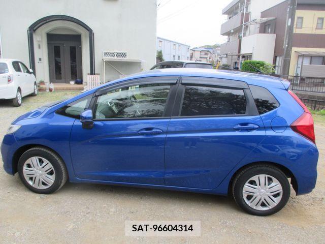 Honda FIT 2019-03 240131-6