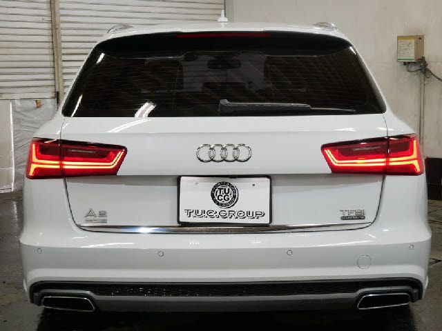 Audi A6 2015-08 7423-11