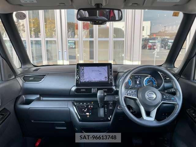 Nissan MARCH 2015-01 276209-2