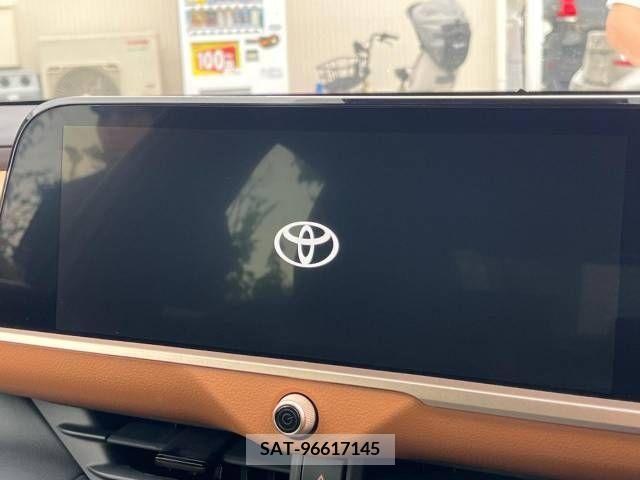Toyota CROWN 2023-06 316717-3