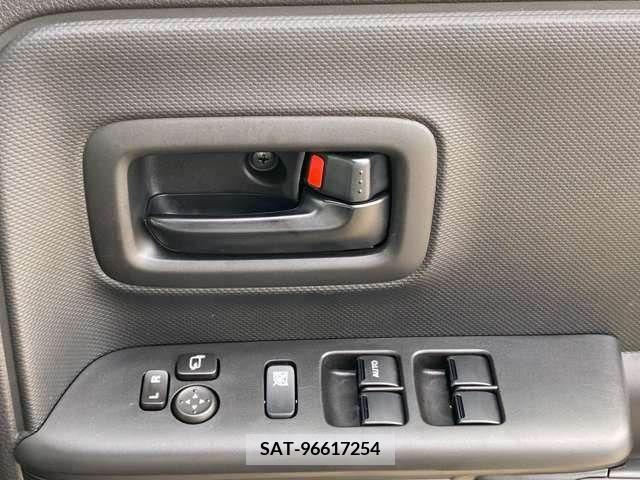 Suzuki SPACIA 2022-08 223569-25