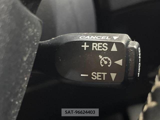 Toyota SIENTA 2019-12 285081-7