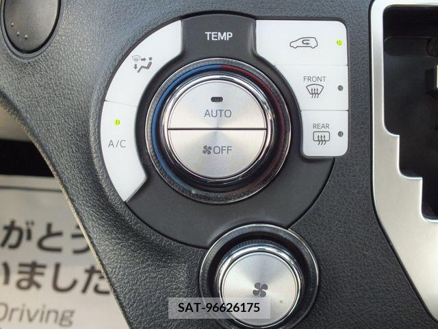 Toyota SIENTA 2016-09 345794-24