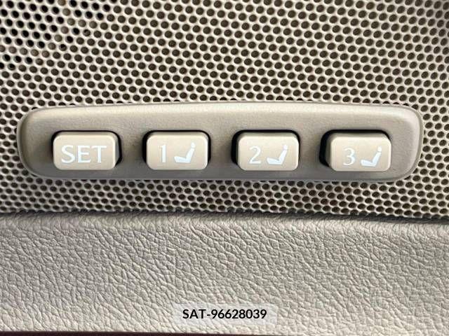 Lexus IS 2008-03 275400-5