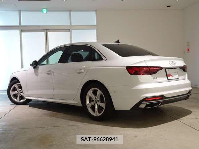 Audi A4 2022-08 380890-3