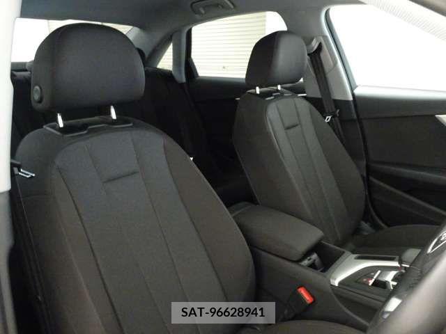 Audi A4 2022-08 380890-11