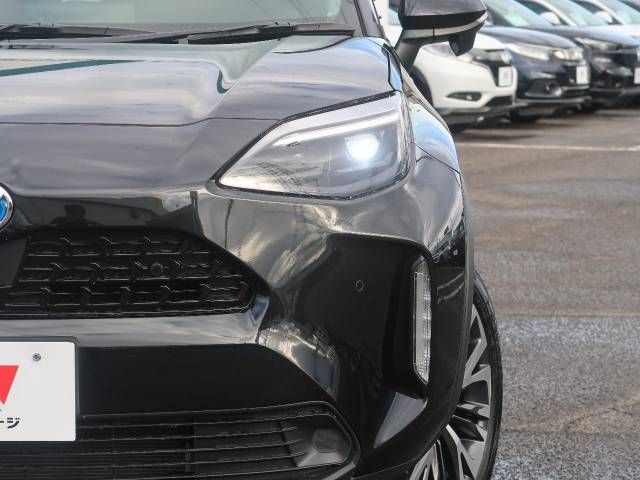 Toyota YARIS CROSS 2021-11 23944-12