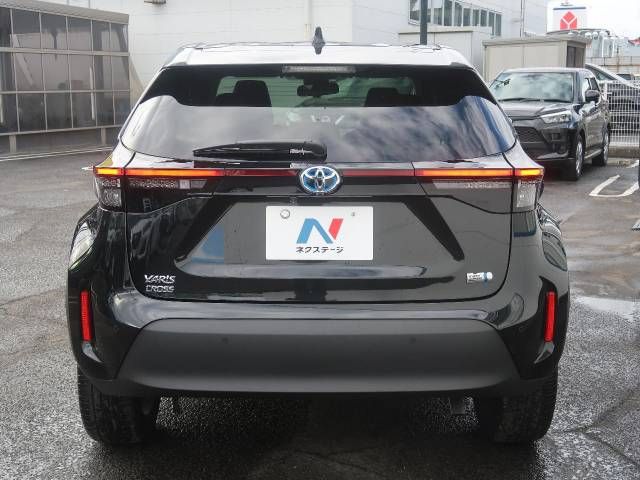 Toyota YARIS CROSS 2021-11 23944-15