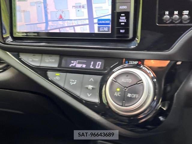Toyota AQUA 2016-08 343864-4