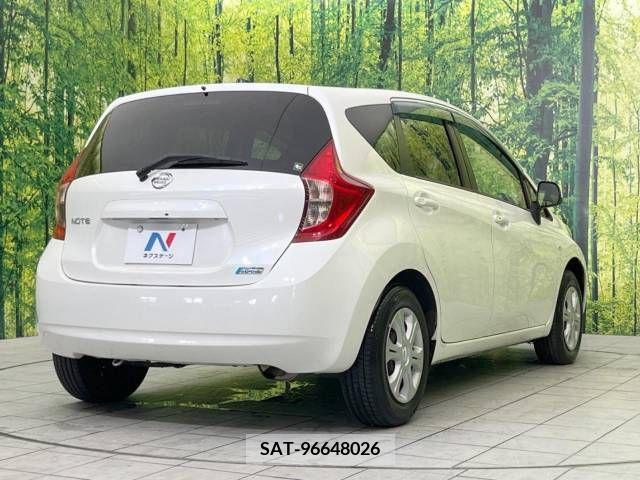 Nissan NOTE 2014-03 302345-16