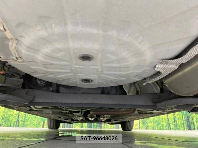 Nissan NOTE 2014-03 302345-18